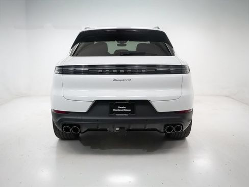 Certified 2026 Porsche Cayenne AWD/4WD image 11