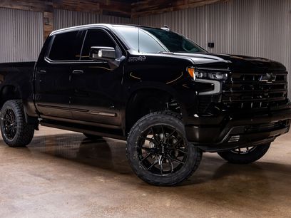 Used 2025 Chevrolet Silverado 1500 High Country w/ Midnight Edition