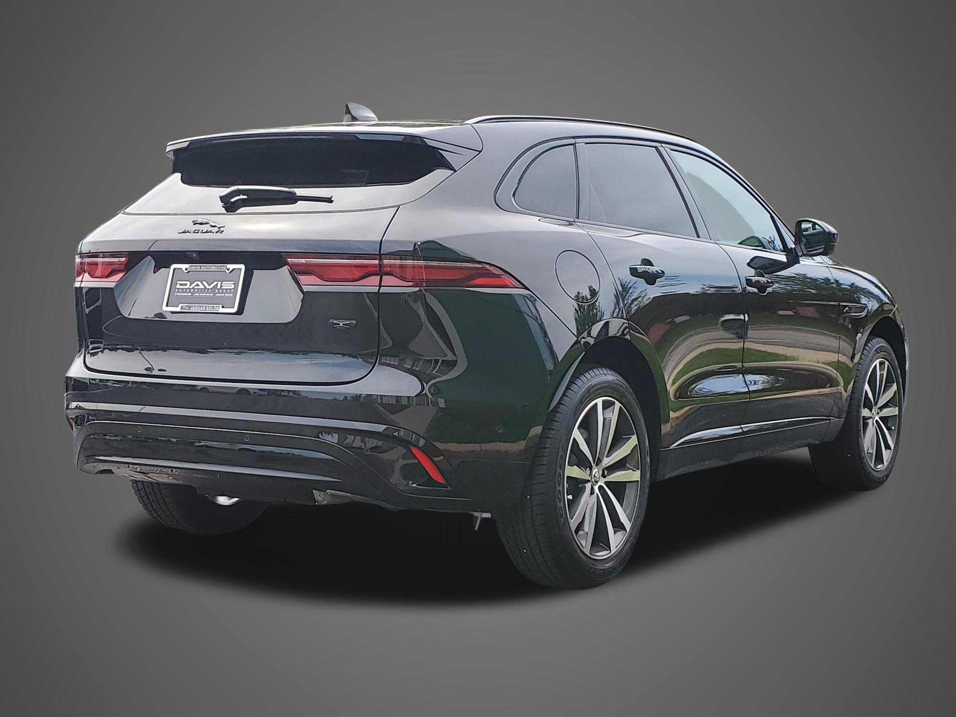 New 2026 Jaguar F-PACE R-Dynamic S AWD/4WD image 5
