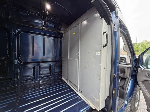 Used 2020 Ford Transit 250 148 High Roof Extended RWD image 22