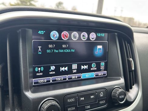 Used 2017 Chevrolet Colorado ZR2 image 17