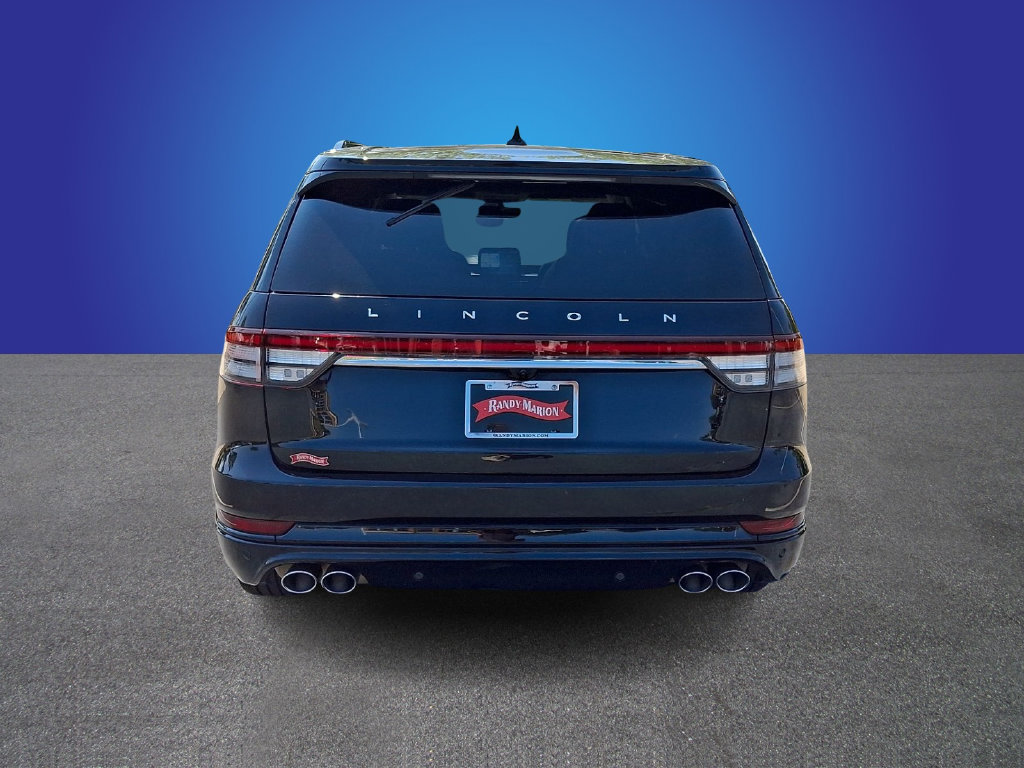 Used 2023 Lincoln Aviator Reserve w/ Equipment Group 201A AWD/4WD image 5
