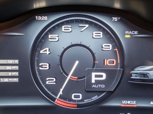 Used 2025 Ferrari 12Cilindri RWD image 39