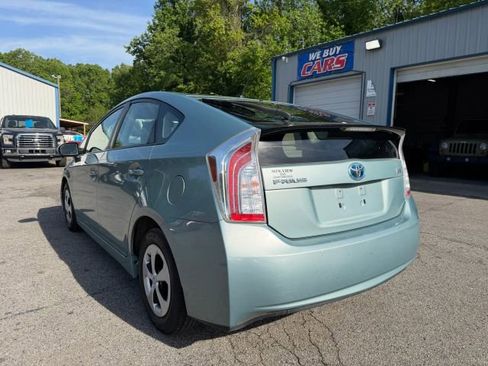 Used 2014 Toyota Prius Two image 3