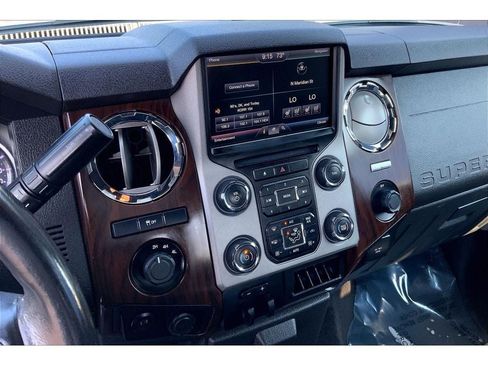 Used 2015 Ford F350 Lariat w/ Lariat Ultimate Package AWD/4WD image 7