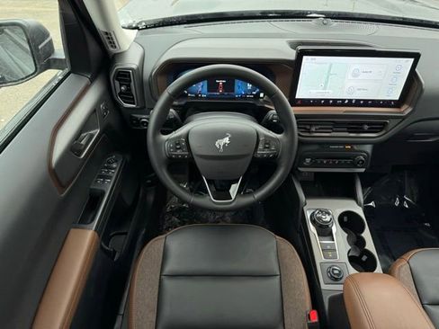 New 2025 Ford Bronco Sport Outer Banks w/ Outer Banks Tech Package+ image 5