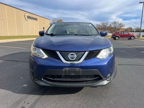 Used 2019 Nissan Rogue Sport S image 8