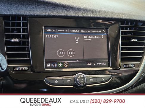 Used 2022 Buick Encore Preferred w/ Safety Package AWD/4WD image 17