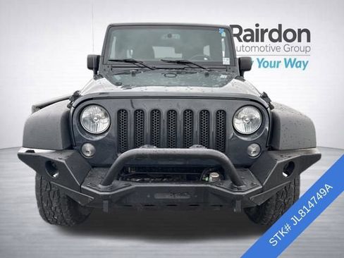 Used 2018 Jeep Wrangler Unlimited Sport S image 2