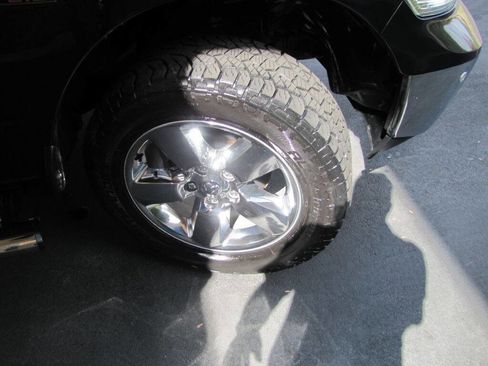 Used 2017 RAM 1500 Big Horn image 23