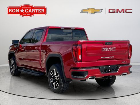 Used 2025 GMC Sierra 1500 AT4 w/ AT4 Premium Package AWD/4WD image 4