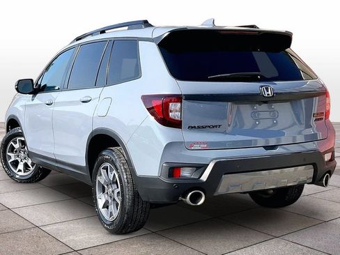 Used 2023 Honda Passport TrailSport image 11
