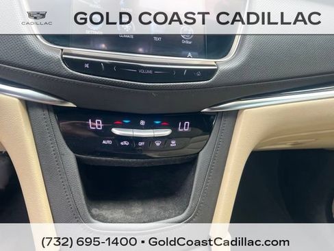 Used 2017 Cadillac XT5 FWD w/ LPO, Wheel Lock Package image 19