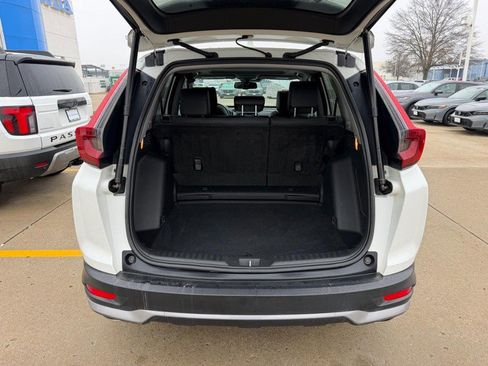 Used 2020 Honda CR-V Touring image 4