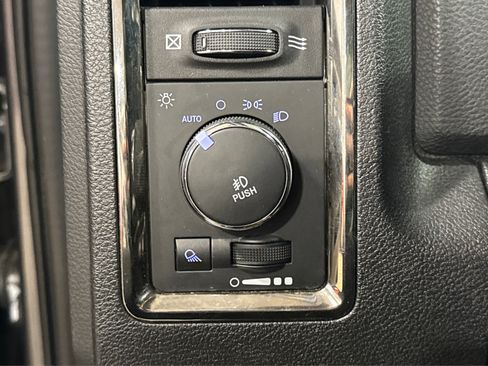 Used 2017 RAM 1500 Sport image 21