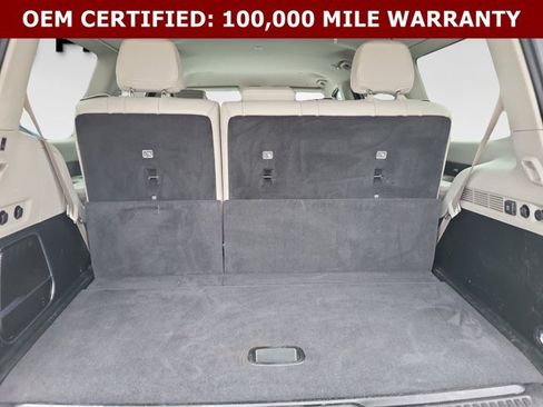 Certified 2022 Jeep Wagoneer Series II AWD/4WD image 12