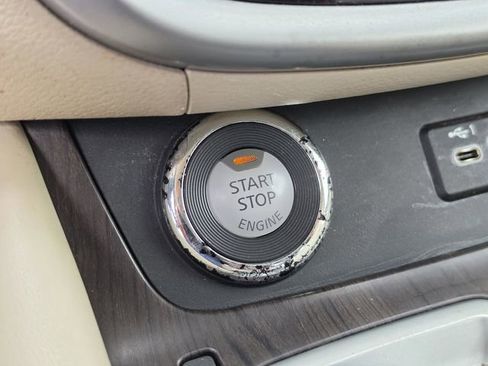 Used 2020 Nissan Murano Platinum FWD image 39