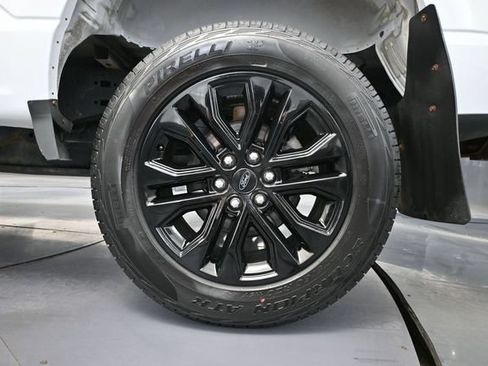 Used 2022 Ford F150 XLT w/ XTR Package AWD/4WD image 14