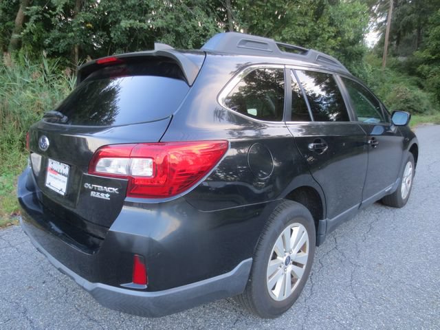 Used 2017 Subaru Outback 2.5i Premium AWD/4WD image 4