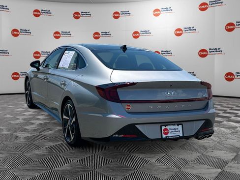 Used 2023 Hyundai Sonata SEL Plus FWD image 3