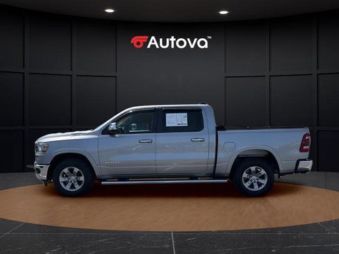 Used 2021 RAM 1500 Laramie AWD/4WD image 2