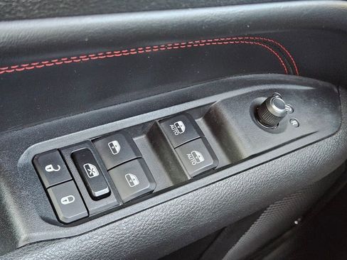 Used 2022 Jeep Compass Trailhawk w/ Trailhawk Convenience Group image 17