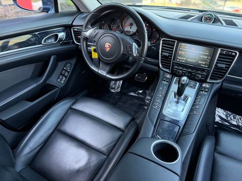 Used 2015 Porsche Panamera image 41