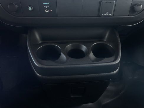 Used 2024 GMC Savana 2500 w/ Driver Convenience Package image 23