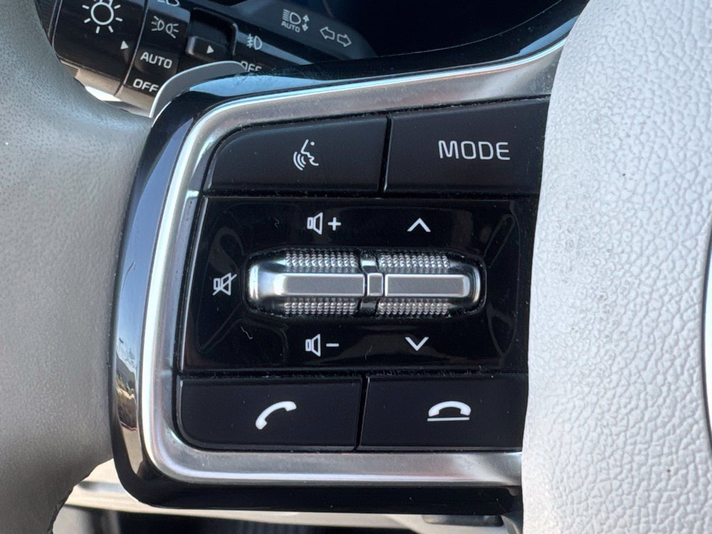 Used 2024 Kia Sorento SX Prestige AWD/4WD image 25