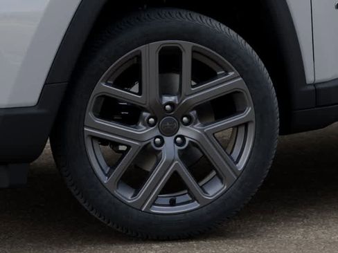 New 2026 Jeep Compass Limited AWD/4WD image 8
