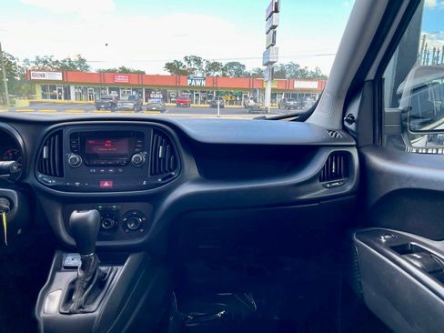 Used 2016 RAM ProMaster City Tradesman image 32