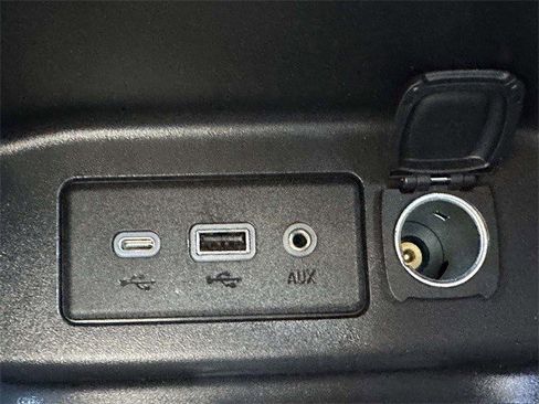 Certified 2023 Chevrolet Equinox LT image 25