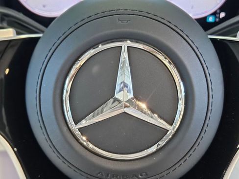 Certified 2026 Mercedes-Benz Maybach SL 680 image 19