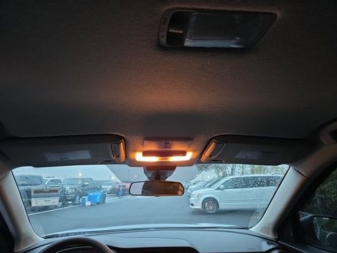 Used 2024 Nissan Kicks SV image 12