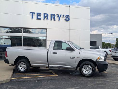 Used 2017 RAM 1500 Tradesman w/ Power & Remote Entry Group AWD/4WD image 2