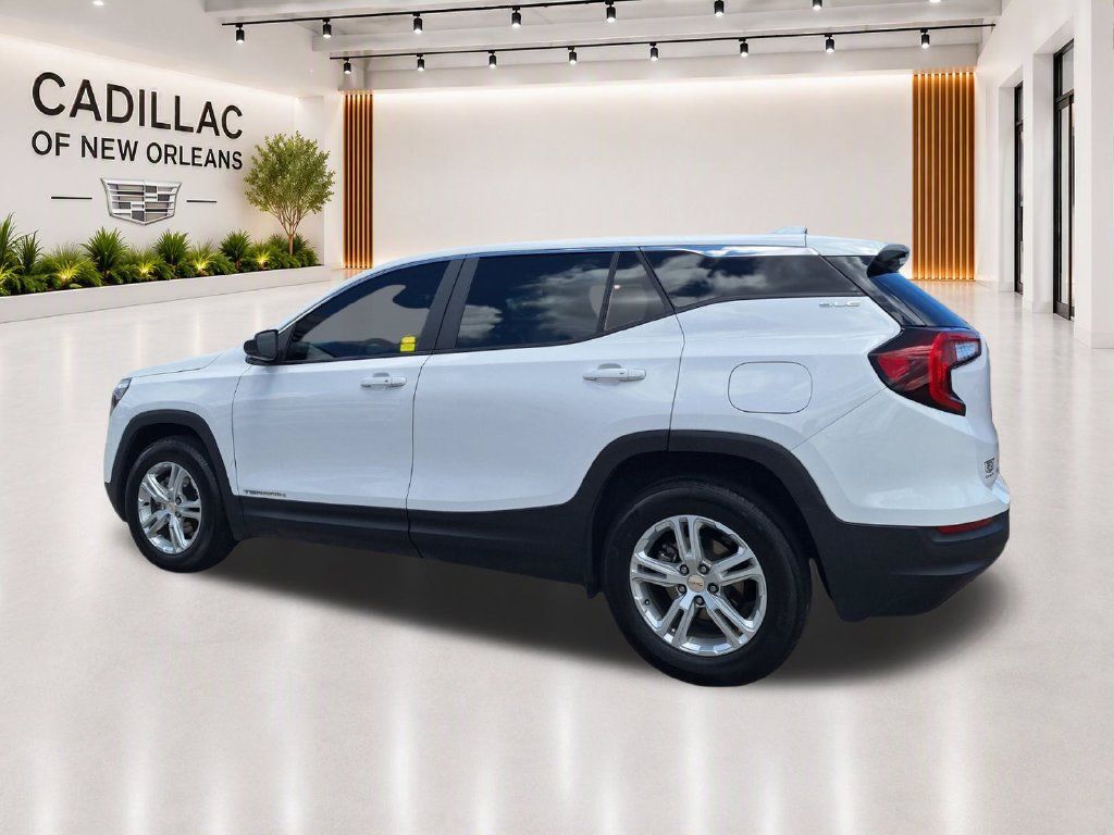 Used 2022 GMC Terrain SLE FWD image 5