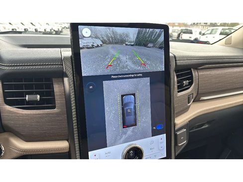 Used 2022 Ford Expedition Max Limited image 20