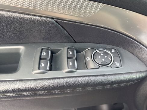 Used 2018 Ford Explorer XLT w/ Equipment Group 202A image 33