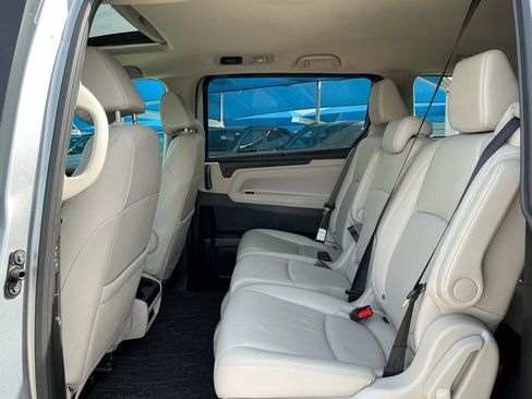 Used 2025 Honda Odyssey EX-L image 10