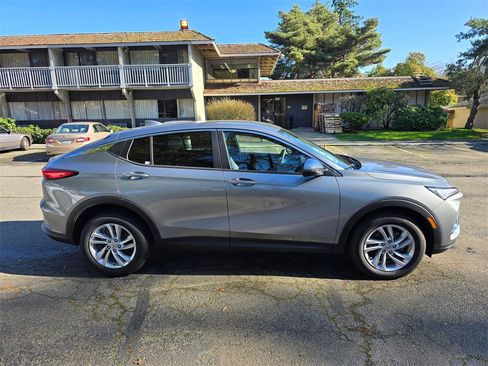 New 2026 Buick Envista Preferred image 38