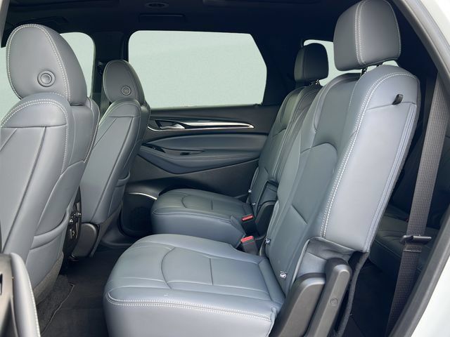 Used 2024 Buick Enclave Essence w/ Experience Buick Package FWD image 10