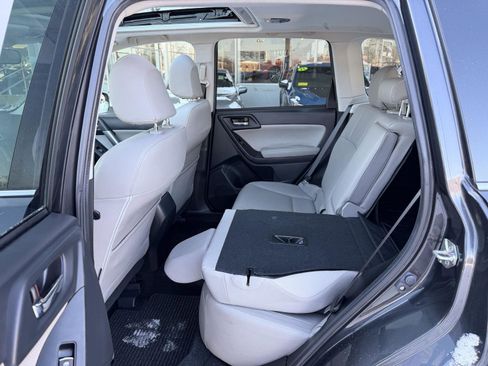 Used 2017 Subaru Forester 2.5i Limited image 30
