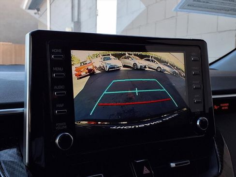 Used 2020 Toyota Corolla SE image 8