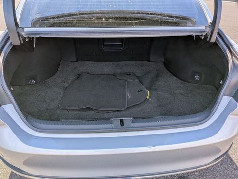 Used 2019 Lexus ES 300h w/ Premium Package image 33