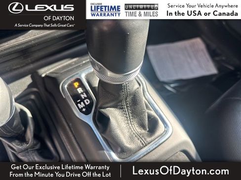 Used 2021 Jeep Wrangler Unlimited Sahara image 28