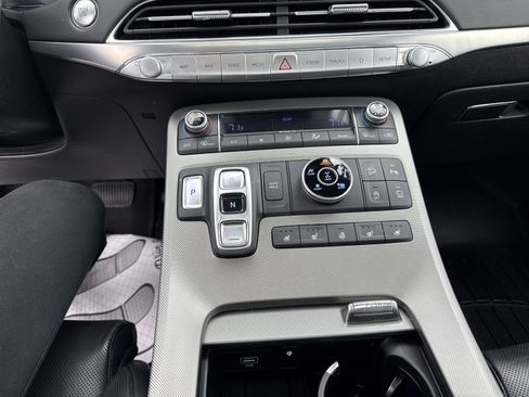 Used 2022 Hyundai Palisade Limited AWD/4WD image 25
