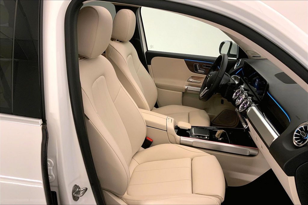 Used 2023 Mercedes-Benz EQB 350 4MATIC SUV image 6