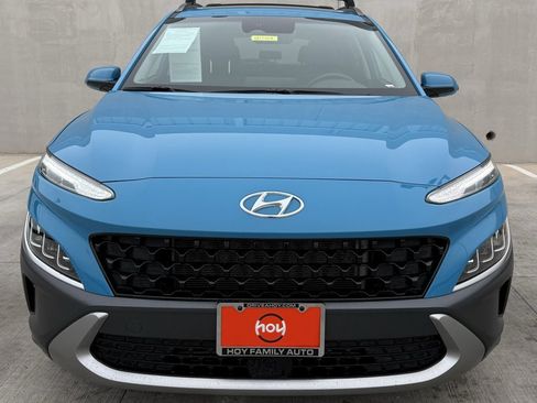 Used 2022 Hyundai Kona Limited image 3