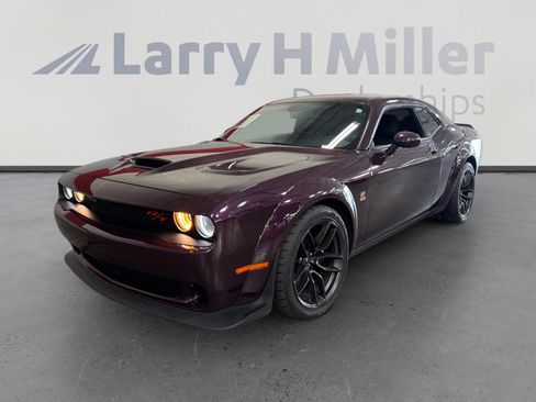 Used 2022 Dodge Challenger R/T Scat Pack image 1