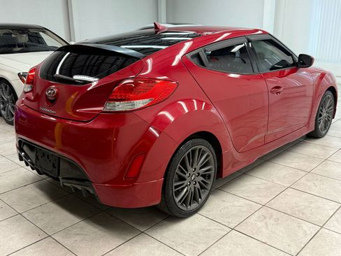 Used 2013 Hyundai Veloster RE:MIX Edition image 9